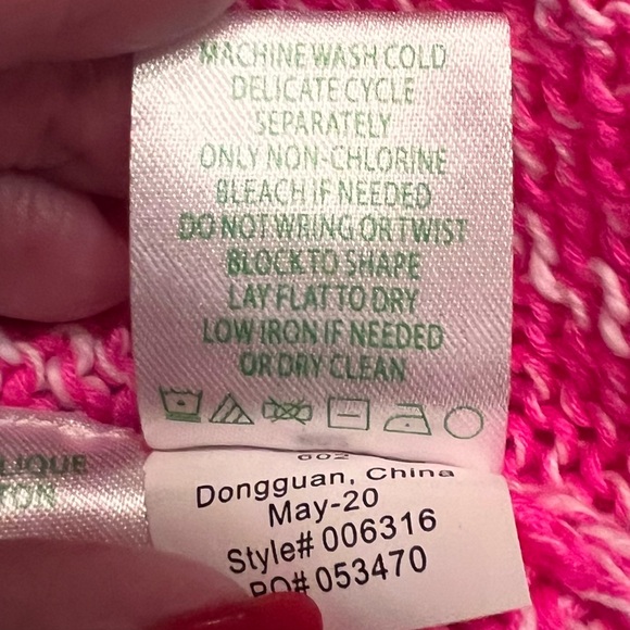 Lilly Pulitzer MacKay V-Neck Tassels Knit Sweater in Raz Berry Slub Size Large - Picture 9 of 9